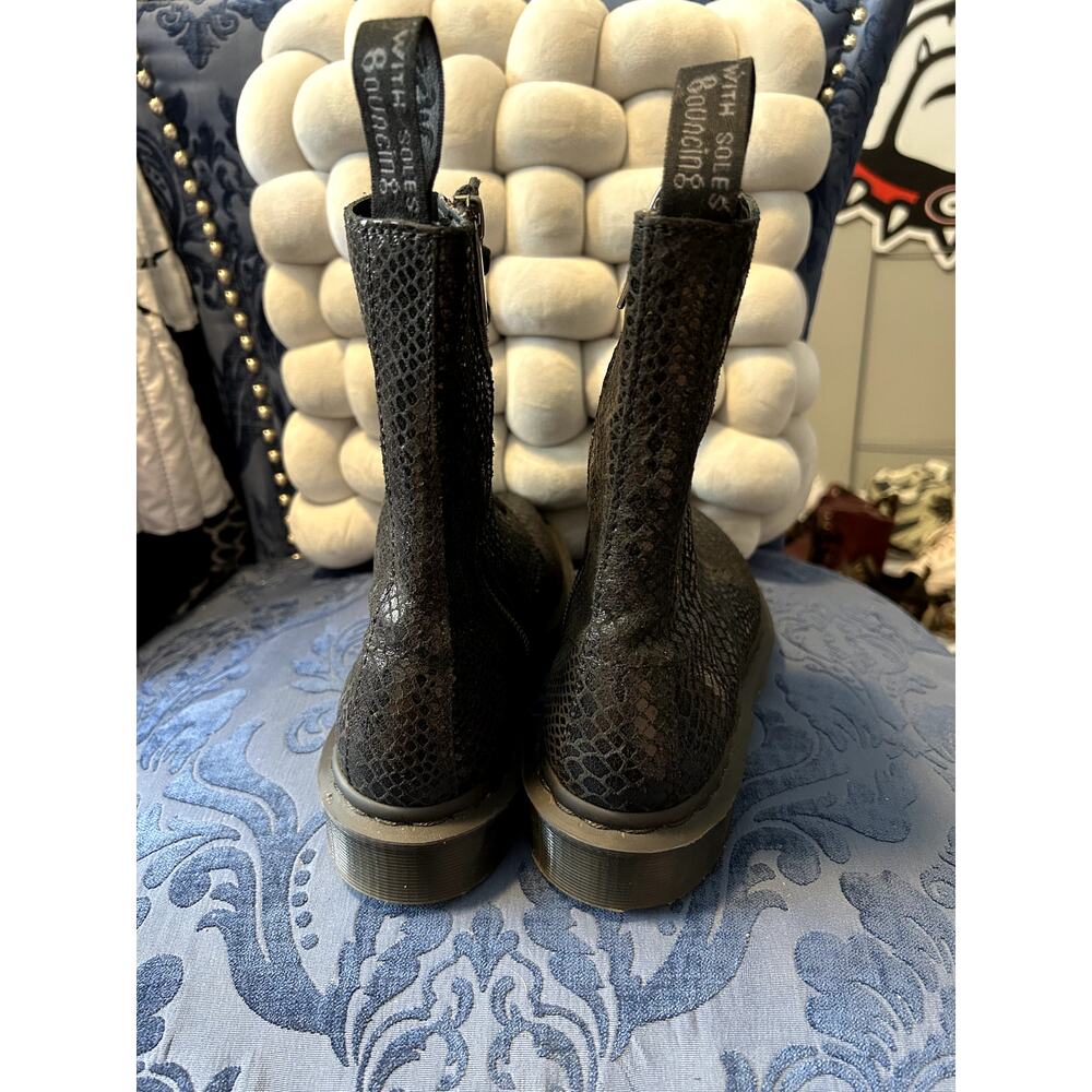 Dr Martens Alix Snake Print size 7/EU 38 - Picture 4 of 6